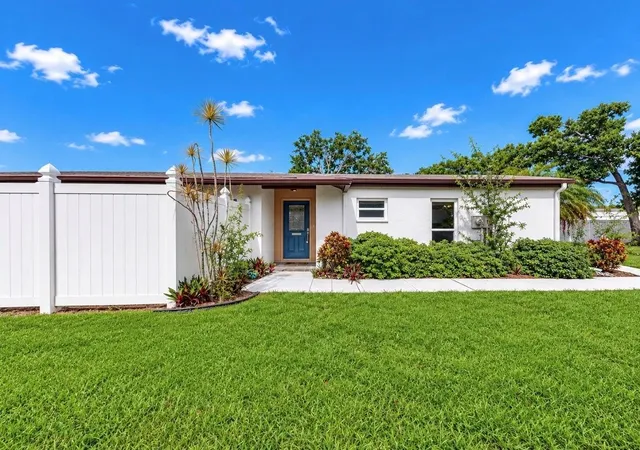 3506-auburn-ct-230-sarasota-fl-34231/hzid_23b479a6