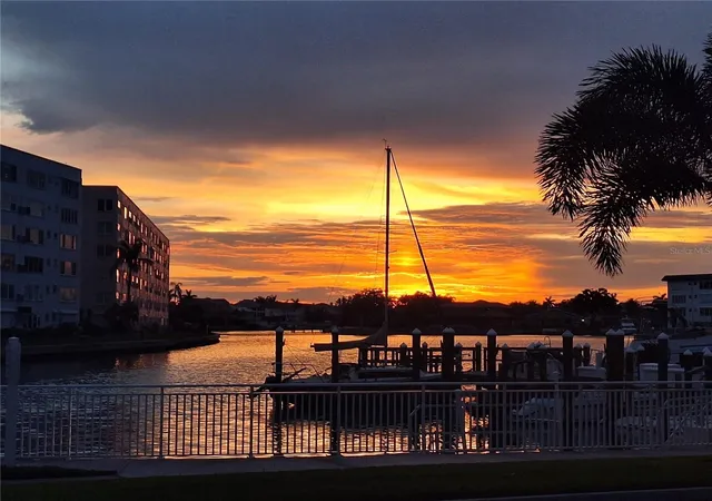 3128-59th-street-s-115-gulfport-fl-33707/hzid_e66e6ab0