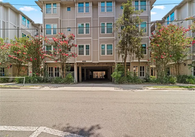 835-sw-9th-st-101-gainesville-fl-32601/hzid_5c27a634