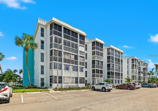 4908-38th-way-s-401-saint-petersburg-fl-33711/hzid_d3317d32