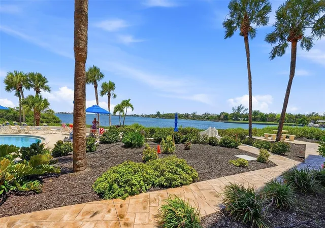 1602-stickney-point-rd-2-104-sarasota-fl-34231/hzid_f8f8f4b6