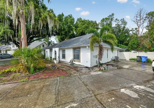 3205-laurel-dale-dr-tampa-fl-33618/hzid_679b1c95