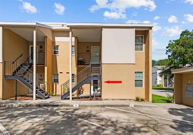 3810-oak-dr-n11-tampa-fl-33611/hzid_fa9559bb