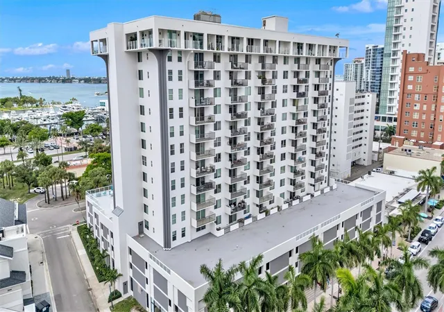 101-s-gulfstream-ave-14d-sarasota-fl-34236/hzid_f665bebf