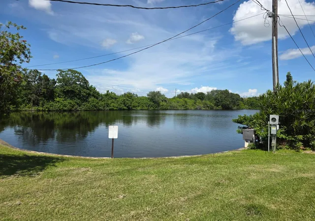 3765-101st-ave-n-pinellas-park-fl-33782/hzid_7d995c3d