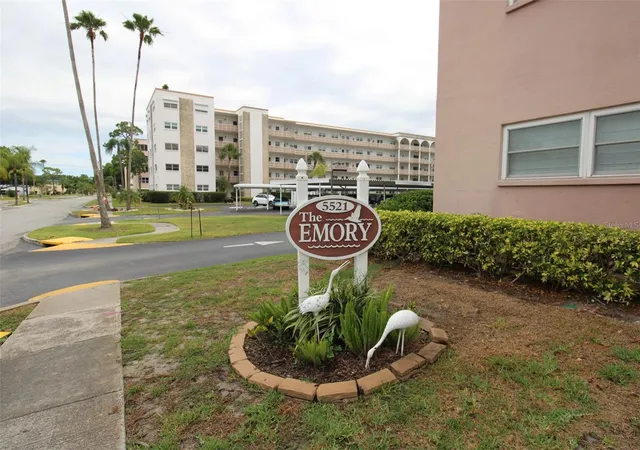 5521-80th-street-n-506-saint-petersburg-fl-33709/hzid_7723e55e