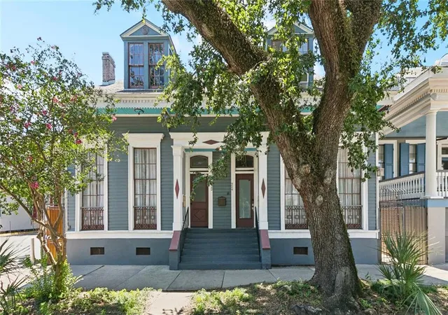 922-elysian-flds-ave-b-new-orleans-la-70117/hzid_caf1f146