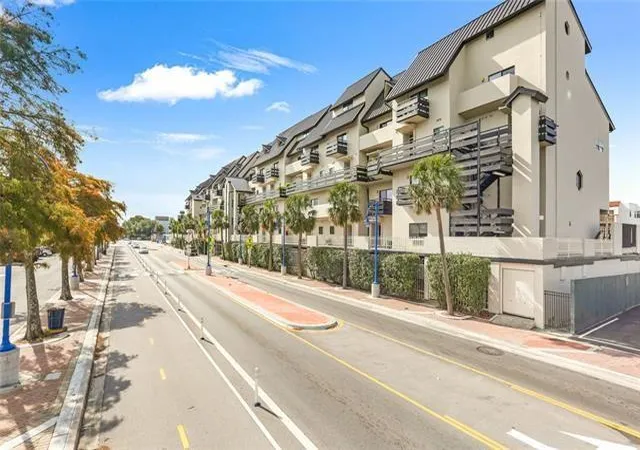 7300-lakeshore-dr-6-new-orleans-la-70124/hzid_5f3964d2