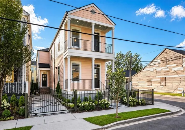 1140-42-touro-st-new-orleans-la-70116/hzid_a1069ac1