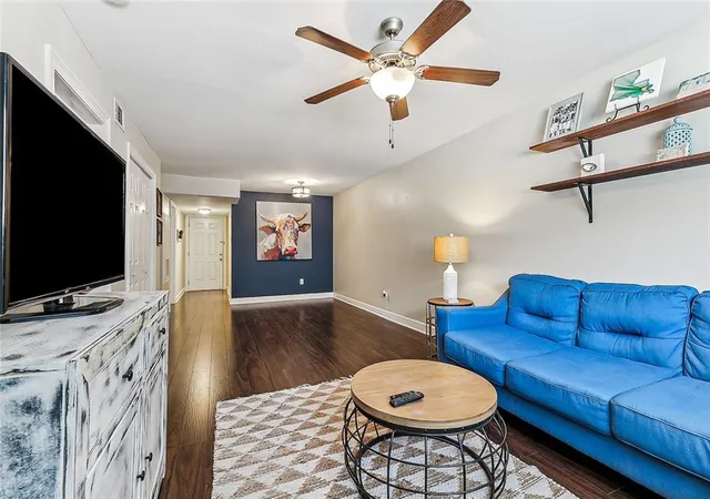 500-lake-marina-ave-220-new-orleans-la-70124/hzid_fff8d1ba