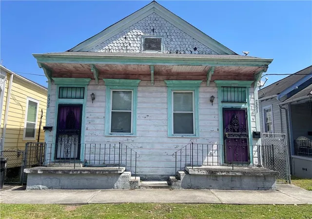 2323-n-21-d-abadie-st-new-orleans-la-70119/hzid_f8e9fdb6