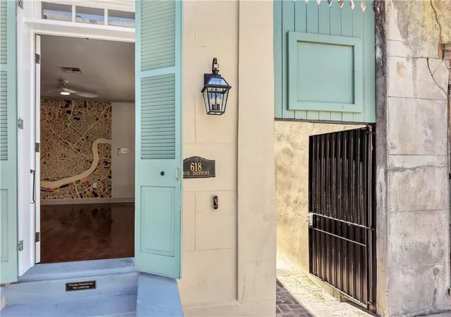 618-dauphine-st-1b-new-orleans-la-70112/hzid_99548371