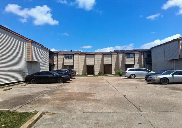 3502-vespasian-st-154-new-orleans-la-70114/hzid_14bd2c28