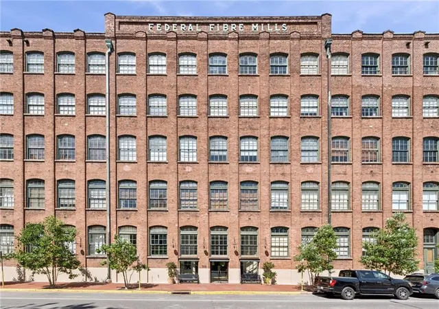 1107-s-peters-st-203-new-orleans-la-70130/hzid_f6bf4172