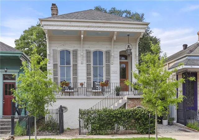 3513-15-annunciation-st-new-orleans-la-70115/hzid_abbbf40d