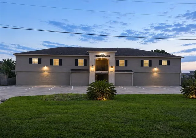 4854-pontchartrain-dr-17-slidell-la-70458/hzid_9d37c943
