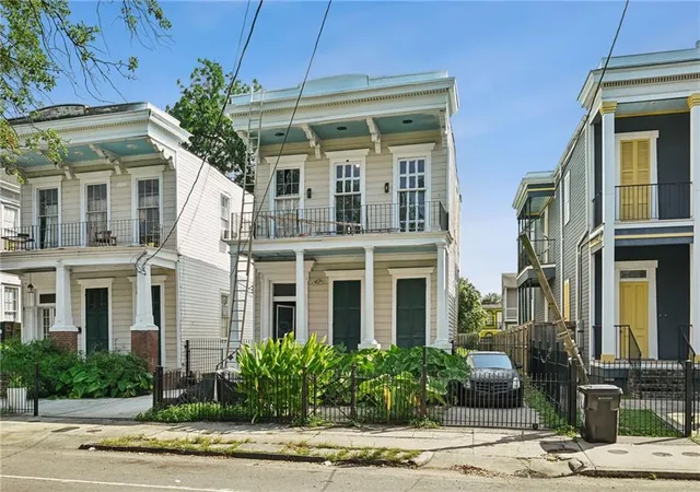 1621-esplanade-ave-new-orleans-la-70116/hzid_fc8b1188