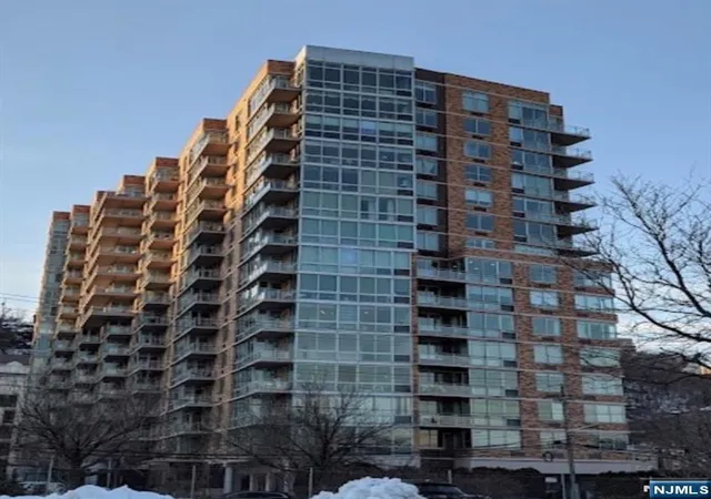 316-hudson-park-edgewater-nj-07020/hzid_eefcef54