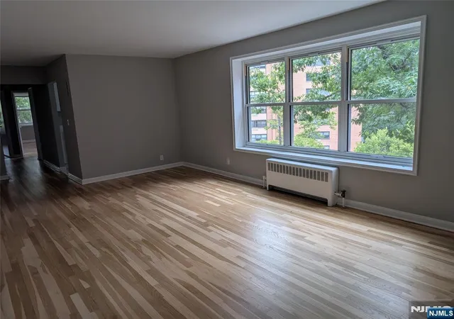 2330-linwood-ave-3g-fort-lee-nj-07024/hzid_75c15364