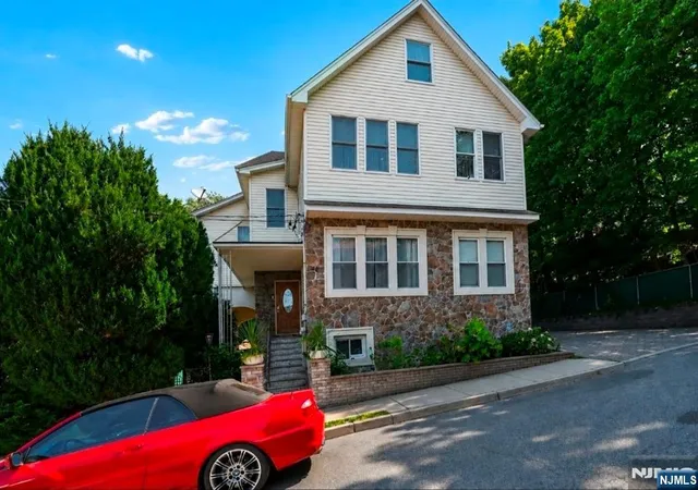105-kossuth-st-wallington-nj-07057/hzid_f8a146aa