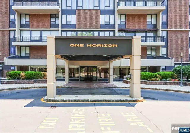 1-horizon-rd-1001-fort-lee-nj-07024/hzid_af2e919d