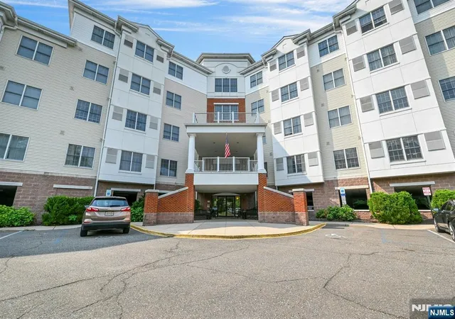 189-forest-paramus-nj-07652/hzid_96611282