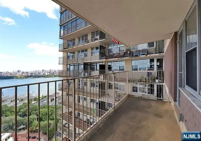 6040-boulevard-east-29n-west-new-york-nj-07093/hzid_c8643b6e