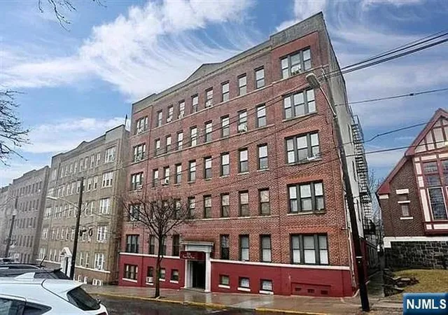 331-79th-st-54-north-bergen-nj-07047/hzid_4ba5b1d1