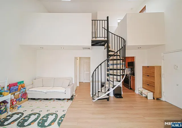 59-presidential-dr-englewood-nj-07631/hzid_0766bd66