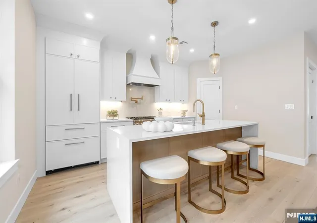 188-broadway-8-woodcliff-lake-nj-07677/hzid_b955995d