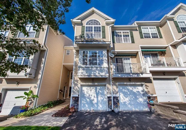 146-summit-rdg-1406-pompton-lakes-nj-07442/hzid_8d361fd8
