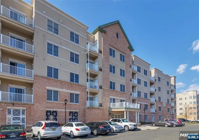 3203-windsor-park-ct-203-englewood-nj-07631/hzid_00e07057