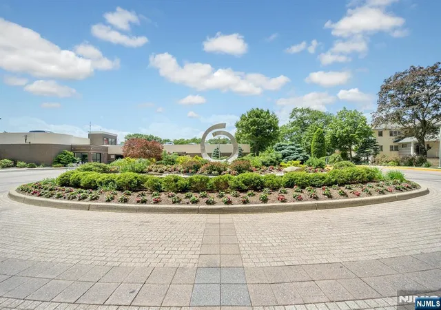 1530-palisade-8k-fort-lee-nj-07024/hzid_ea82b49f