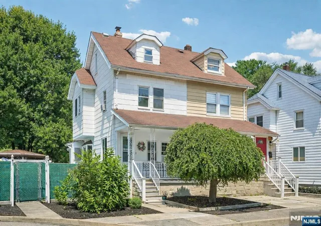 2-howard-st-pompton-lakes-nj-07442/hzid_e0a335b9