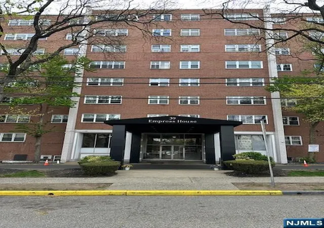 39-e-39th-8g-paterson-nj-07514/hzid_8dc98ad8