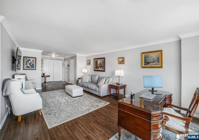 2150-center-ave-16g-fort-lee-nj-07024/hzid_ab881666