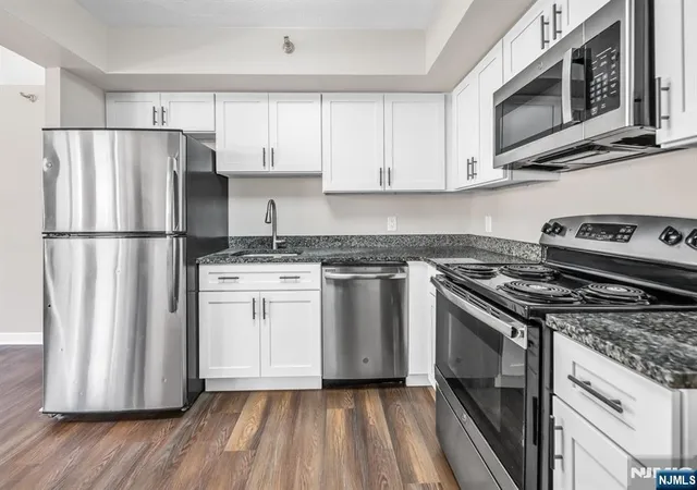 316-prospect-ave-12c-hackensack-nj-07601/hzid_450ba674