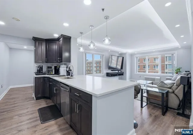 5312-city-pl-5312-edgewater-nj-07020/hzid_f5a745a1