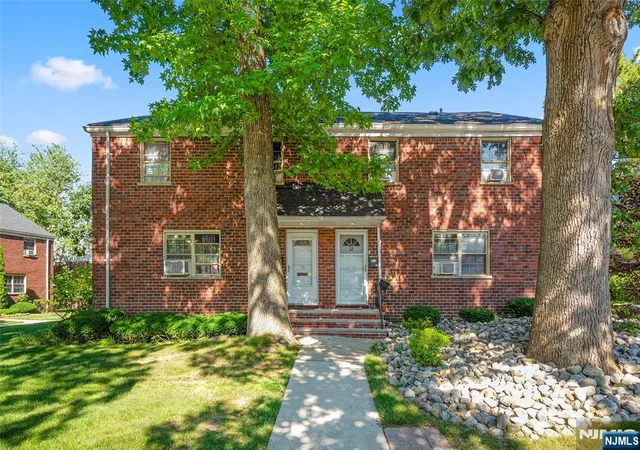 1267-anderson-ave-32-fort-lee-nj-07024/hzid_2da21657