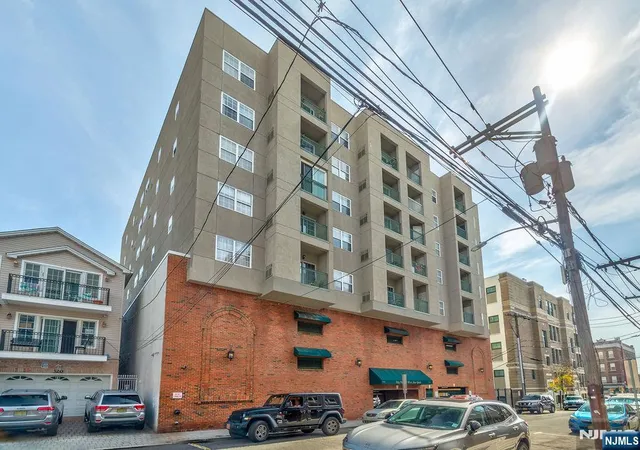 318-54th-4g-west-new-york-nj-07093/hzid_3fa23ea8