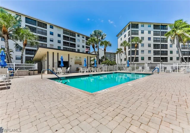 6899-estero-blvd-251-fort-myers-beach-fl-33931/hzid_68c76b30