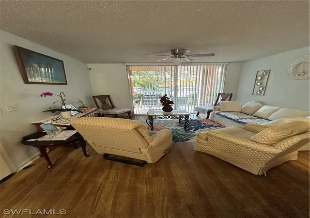 1150-wildwood-lakes-blvd-8-107-naples-fl-34104/hzid_54d85d8b