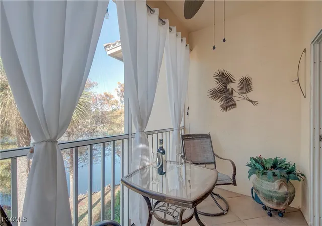 15440-bellamar-cir-2921-fort-myers-fl-33908/hzid_42dbecb4