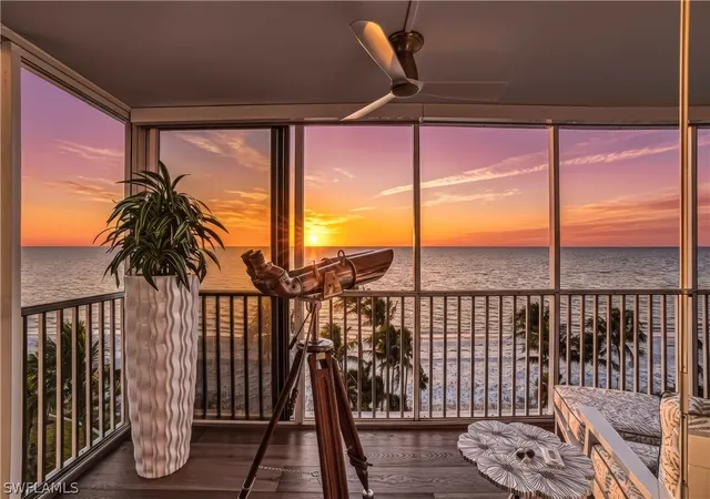 3003-gulf-shore-blvd-n-701-naples-fl-34103/hzid_8a3b0e54