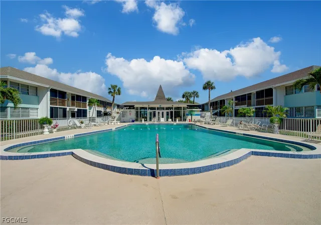 402-se-42nd-terrace-3-cape-coral-fl-33904/hzid_8a967347