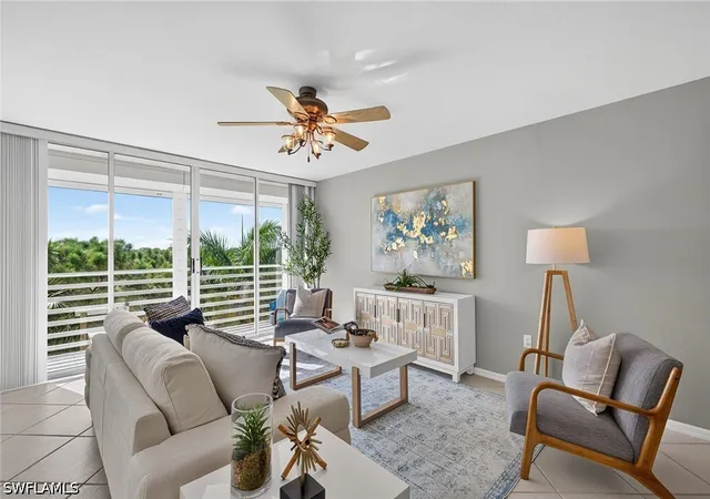 285-naples-cvs-dr-1703-naples-fl-34110/hzid_f45d5aa9