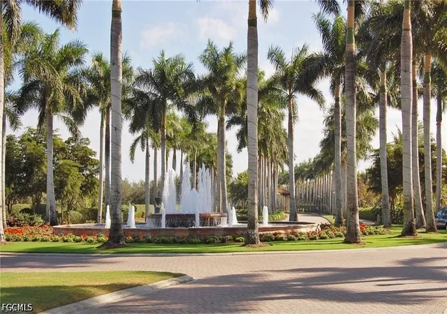 2738-tiburon-blvd-e-b403-naples-fl-34109/hzid_14320679