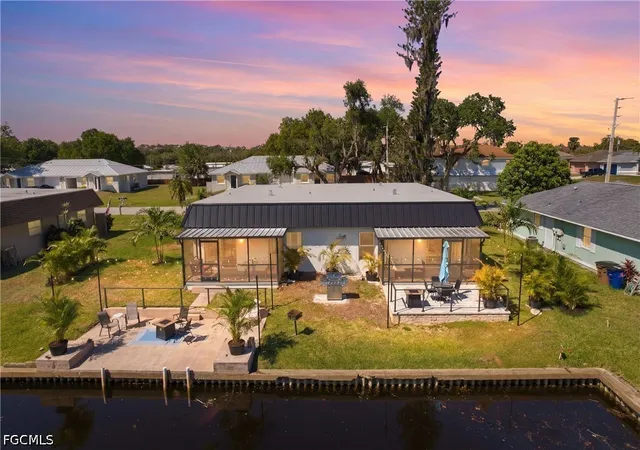 14963-wise-way-fort-myers-fl-33905/hzid_e30cc9b3