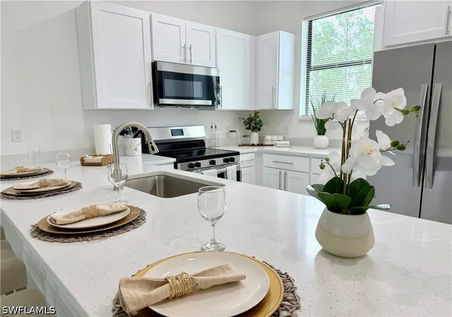 496-498-bell-blvd-s-lehigh-acres-fl-33974/hzid_ba4e1eec