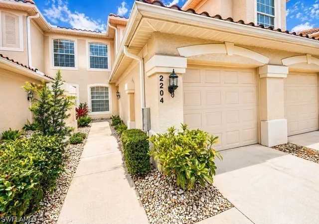22911-sago-pointe-dr-2204-estero-fl-34135/hzid_89f93515